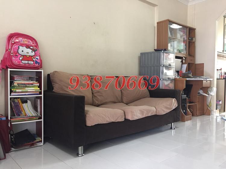 Yishun Street 21 thumbnail photo